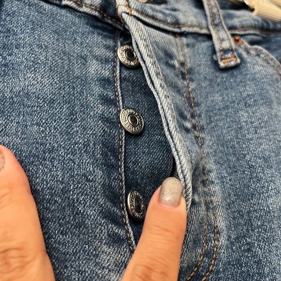 Levis Medium Wash Wedgie Straight High Rise Denim Button Fly Jeans Size 28 - Picture 5 of 7